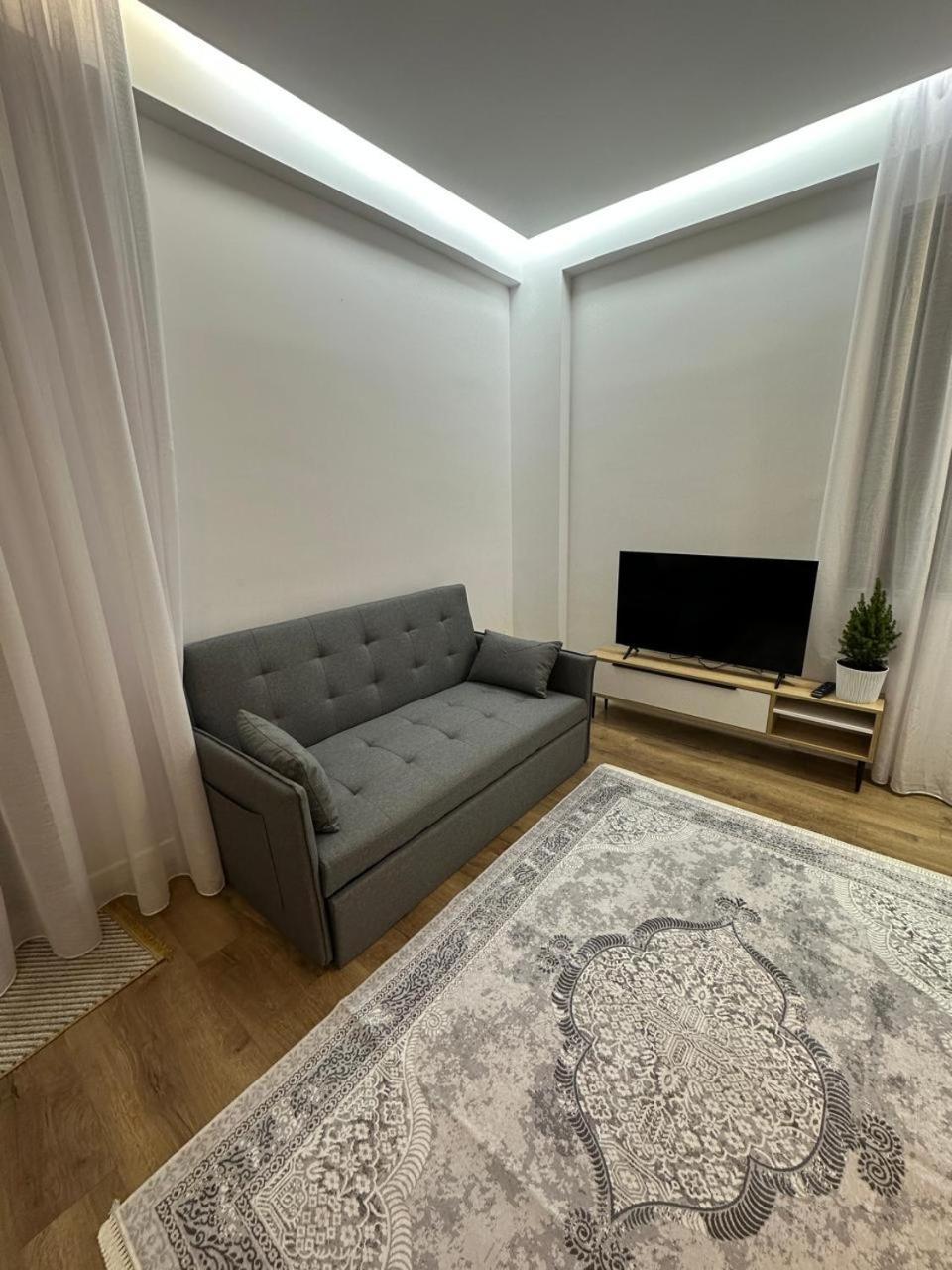 Erinda'S Apartment Tirana Kültér fotó